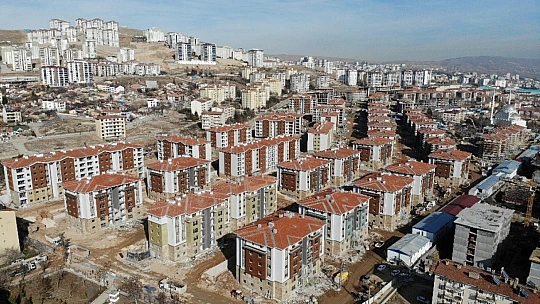 Elazığ'da binlerce modern deprem konutu hızla yükseliyor