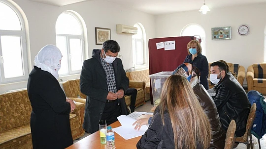 Elazığ'da bir köy mahalle olmak için referanduma gitti