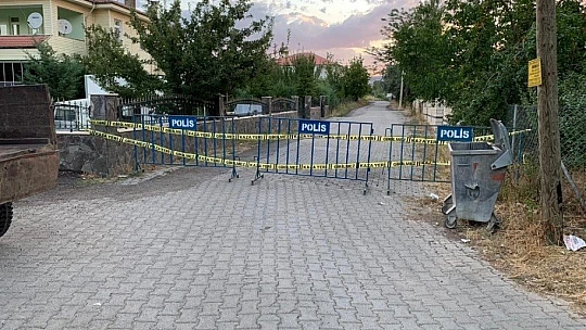 Elazığ'da bir sokak ve köy karantinaya alındı