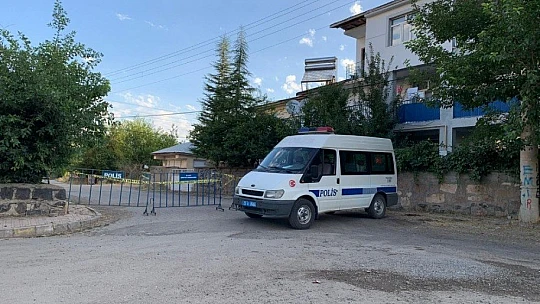 Elazığ'da bir sokak ve köy karantinaya alındı