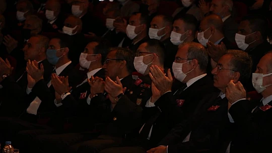 Elazığ'da Çanakkale Zaferi'nin 107. yıl dönümünde şehitler anıldı