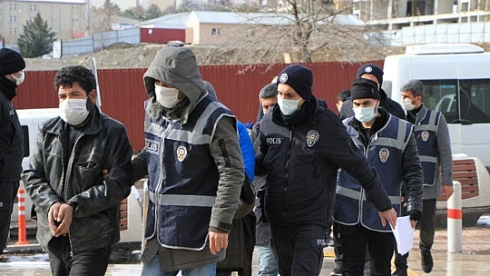 Elazığ'da çeşitli suçlardan aranan 7 şüpheli yakalanıp tutuklandı