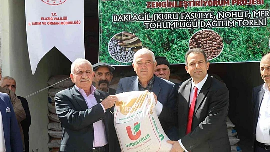Elazığ'da çiftçilere tohum desteği sağlandı