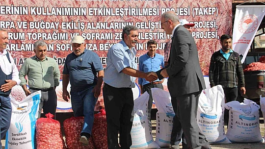 Elazığ'da çiftçiye 6 buçuk milyon liralık hibeli tohum desteği