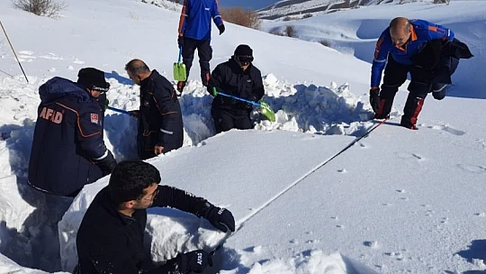 Elazığ'da çığda arama ve kurtarma tatbikatı