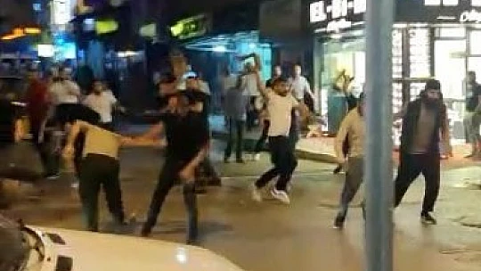 Elazığ'da çıkan kavgada ortalık savaş alanına döndü