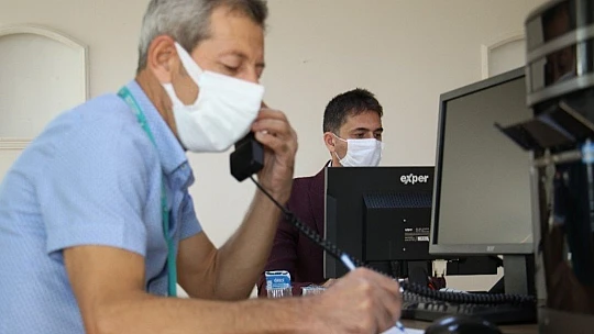 Elazığ'da Covid-19 ile ilgili aklına soru takılan herkes bu çağrı merkezini arıyor
