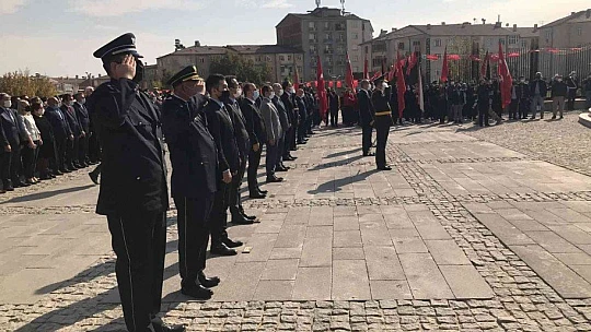 Elazığ'da Cumhuriyet Bayramı kutlamaları