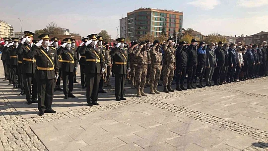Elazığ'da Cumhuriyet Bayramı kutlamaları
