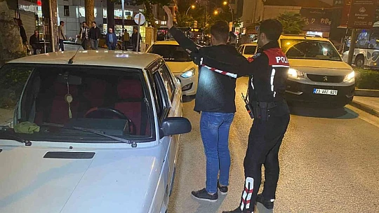 Elazığ'da denetimler sürüyor, polis göz açtırmıyor