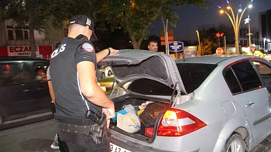 Elazığ'da denetimler sürüyor, suçlulara göz açtırılmıyor