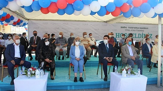 İşadamı Soylu sözünü tuttu: 12 derslikli okulun temeli atıldı