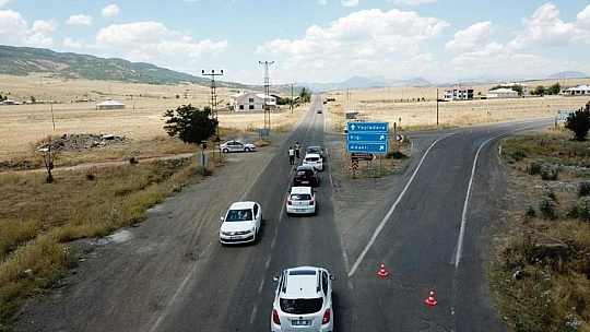 Elazığ'da dron destekli trafik denetimi