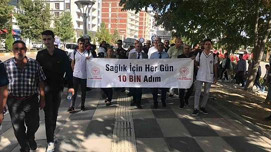 Elazığ'da Dünya Yürüyüş Günü etkinliği
