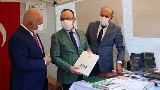Gönüllü din görevlileri kan bağışında bulundu