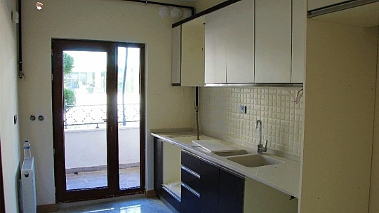 Elazığ'da deprem konutları hak sahiplerine teslim edilmeye başladı