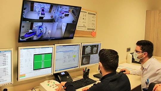 Elazığ'da ilk karaciğer radyoterapi  uygulaması gerçekleştirildi