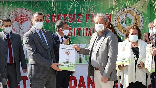 Elazığ'da İpekböceği yetiştiricilerine 26 bin fidan desteği