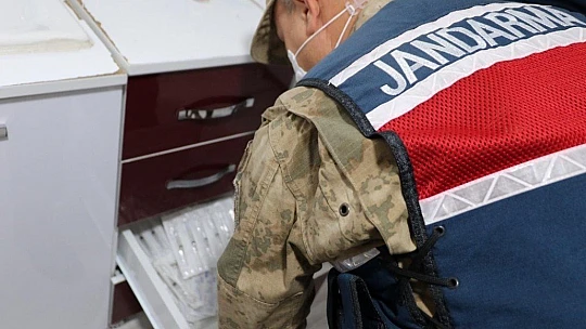 Elazığ'da kaçak diş kliniği basıldı, sahte diş hekimi yakalandı