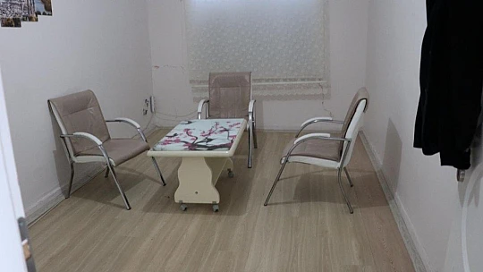 Elazığ'da kaçak diş kliniği basıldı, sahte diş hekimi yakalandı