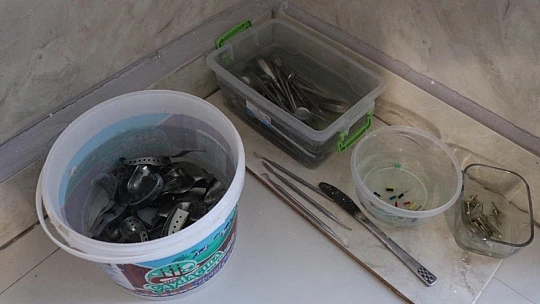 Elazığ'da kaçak diş kliniği basıldı, sahte diş hekimi yakalandı