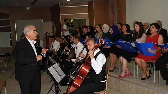 Elazığ'da kanser hastaları için moral konseri düzenlendi
