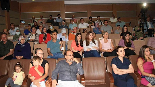Elazığ'da kanser hastaları için moral konseri düzenlendi