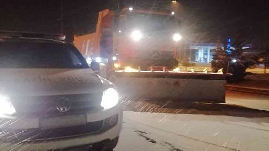 Elazığ'da kar yağışından dolayı ekipler seferber oldu