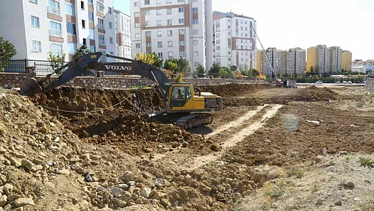 Elazığ'da Kent-Köy pazar yeri inşa çalışmaları başladı