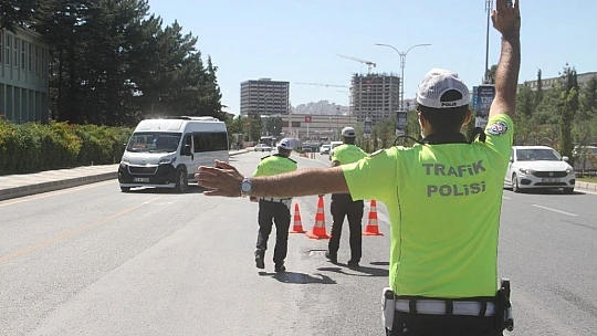 Elazığ'da Kovid-19'a karşı denetimler yoğunlaştırıldı