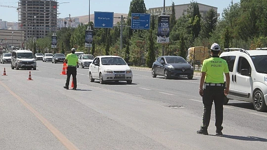 Elazığ'da Kovid-19'a karşı denetimler yoğunlaştırıldı