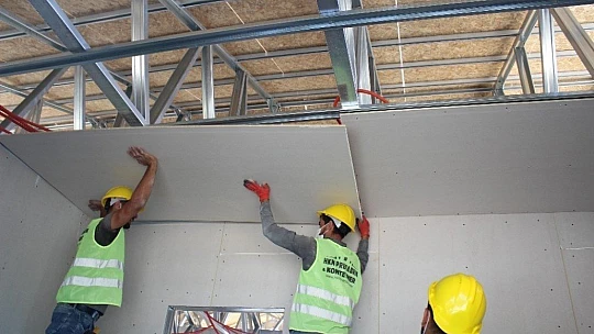 Elazığ'da köylerde deprem konutları yükseliyor