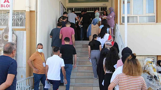 Elazığ'da KPSS heyecanı