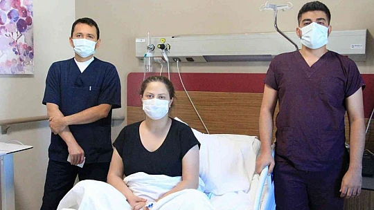 Elazığ'da, küçük bir kesiden akciğer kanseri ve göğüs kitlesi ameliyatları yapıldı