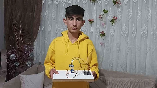 Elazığ'da lise öğrencisi havada, karada ve su altında cisim tespiti yapabilen radar geliştirdi