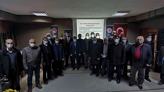Elazığ'da muhtarlara  eğitim verildi