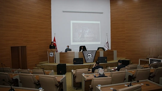 Elazığ'da muhtarlara eğitim verildi