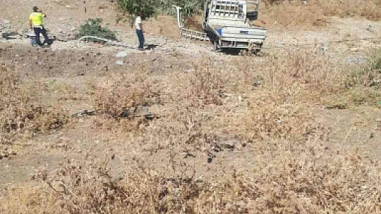 Elazığ'da pikap şarampole yuvarlandı: 5 yaralı