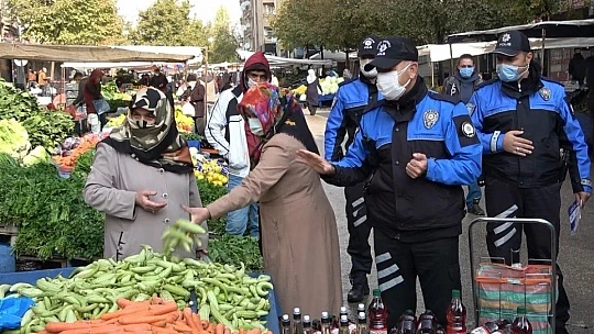 Elazığ'da polisten Covid-19 denetimi