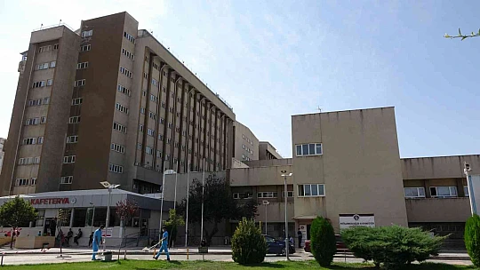 Elazığ'da röntgen teknikeri odasında ölü bulundu