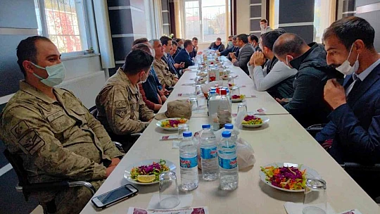 Elazığ'da şehit aileleri ve gaziler bir araya geldi