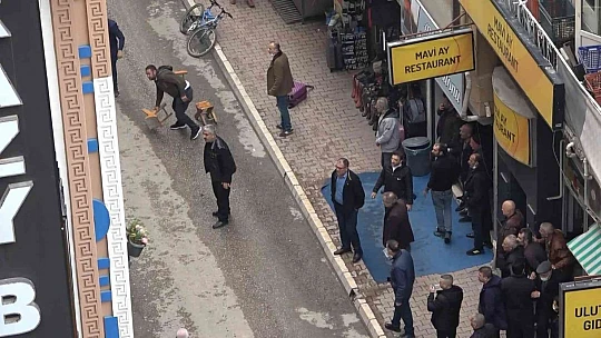 Elazığ'da silahlı kavgada ortalık savaş alanına döndü: 1 yaralı