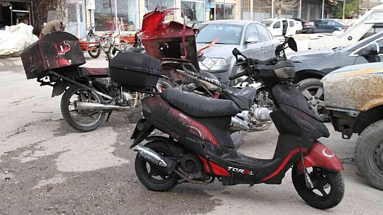 Elazığ'da tamir dükkanında yangın: 400 bin liralık motosikletler kül oldu