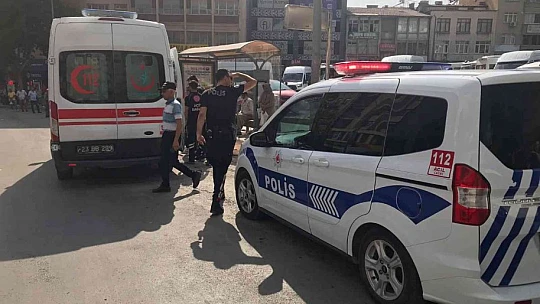 Elazığ'da taşlı ve sopalı kavga: 2 yaralı