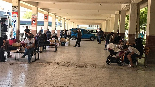 Elazığ'da toplu alanlarda aşı olmayanlara yönelik PCR testi zorunluluğu başladı