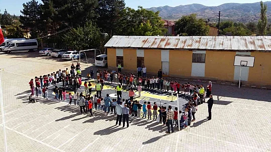 Elazığ'da trafik bilinci gelişimi faaliyetleri sürüyor