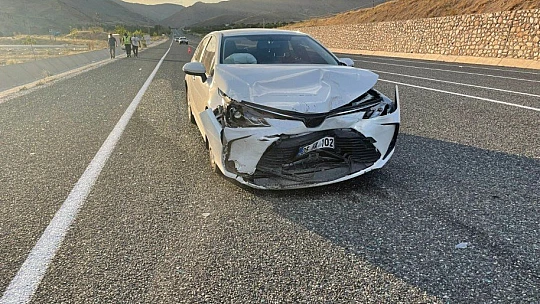 Elazığ'da trafik kazası: 3 yaralı