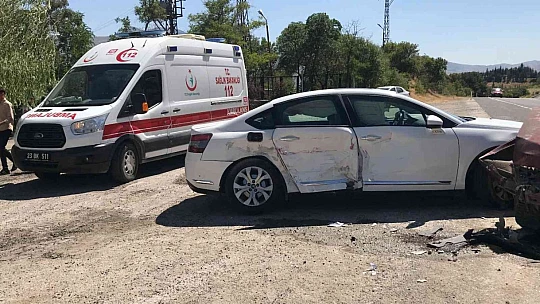 Elazığ'da trafik kazası: 4 yaralı