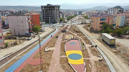 Elazığ'da üst yapı çalışmaları sürüyor