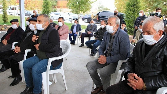 Elazığ'da Vali Erkaya Yırık'ın başlattığı halk buluşmaları sürüyor